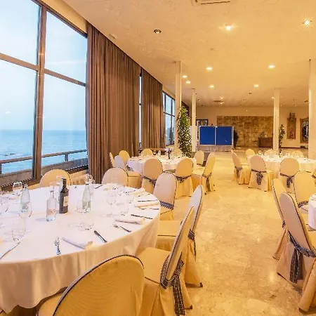 Отель Cap Roig & By Brava
