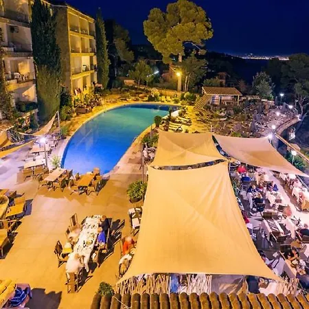 Отель Cap Roig & By Brava
