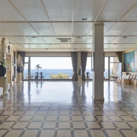 Cap Roig & By Brava Платжа-д'Ару